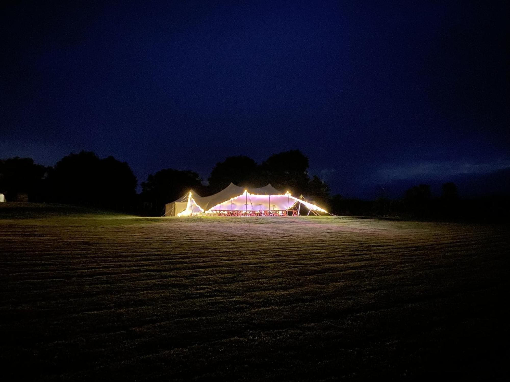 Ash Barton - Big Party House, No Curfew! Villa Wrafton Buitenkant foto